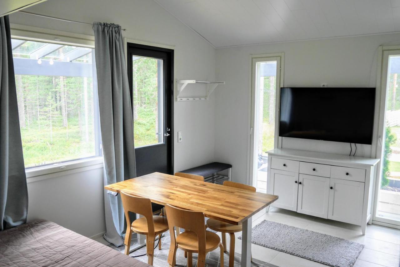 Cozy 4 Person Guesthouse On Quiet Residential Area Oulu Esterno foto
