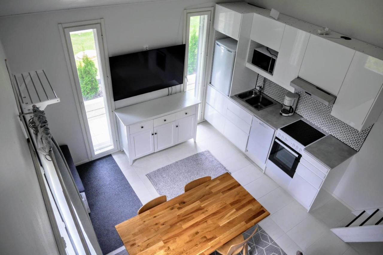 Cozy 4 Person Guesthouse On Quiet Residential Area Oulu Esterno foto